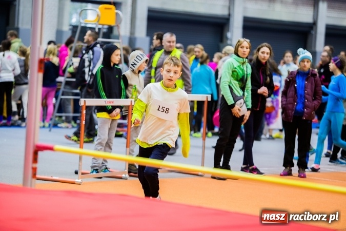 Zdjęcie w galerii na portalu naszraciborz.pl: Lekkoatletyczne halowe mistrzostwa Śląska w ZSOMS wiadomości z regionu