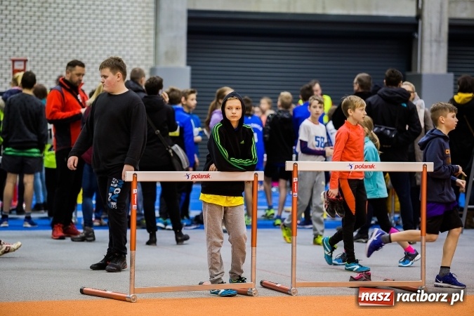 Zdjęcie w galerii na portalu naszraciborz.pl: Lekkoatletyczne halowe mistrzostwa Śląska w ZSOMS wiadomości z regionu
