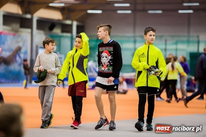 Zdjęcie w galerii na portalu naszraciborz.pl: Lekkoatletyczne halowe mistrzostwa Śląska w ZSOMS wiadomości z regionu