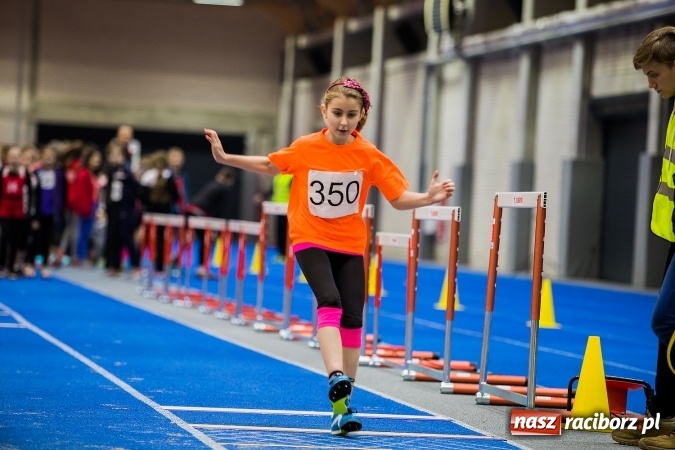 Zdjęcie w galerii na portalu naszraciborz.pl: Lekkoatletyczne halowe mistrzostwa Śląska w ZSOMS wiadomości z regionu