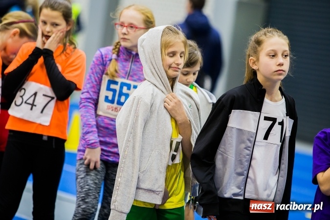Zdjęcie w galerii na portalu naszraciborz.pl: Lekkoatletyczne halowe mistrzostwa Śląska w ZSOMS wiadomości z regionu