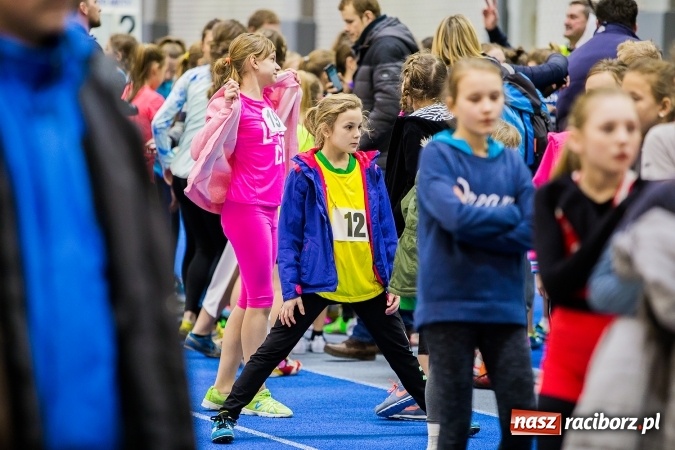 Zdjęcie w galerii na portalu naszraciborz.pl: Lekkoatletyczne halowe mistrzostwa Śląska w ZSOMS wiadomości z regionu