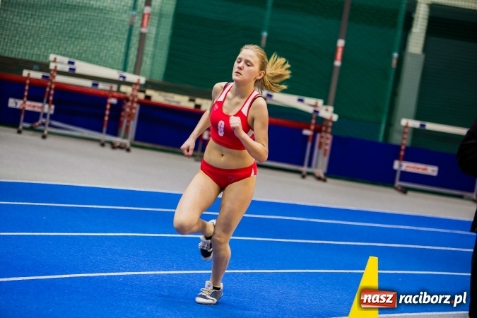 Zdjęcie w galerii na portalu naszraciborz.pl: Lekkoatletyczne halowe mistrzostwa Śląska w ZSOMS wiadomości z regionu