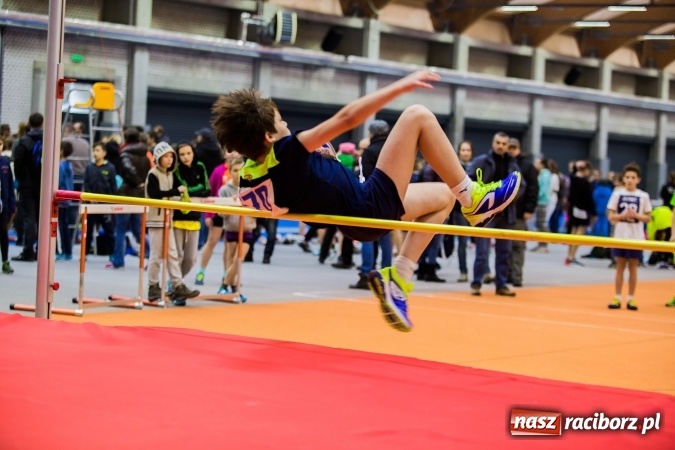 Zdjęcie w galerii na portalu naszraciborz.pl: Lekkoatletyczne halowe mistrzostwa Śląska w ZSOMS wiadomości z regionu