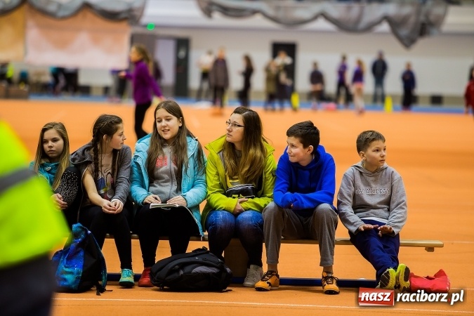 Zdjęcie w galerii na portalu naszraciborz.pl: Lekkoatletyczne halowe mistrzostwa Śląska w ZSOMS wiadomości z regionu