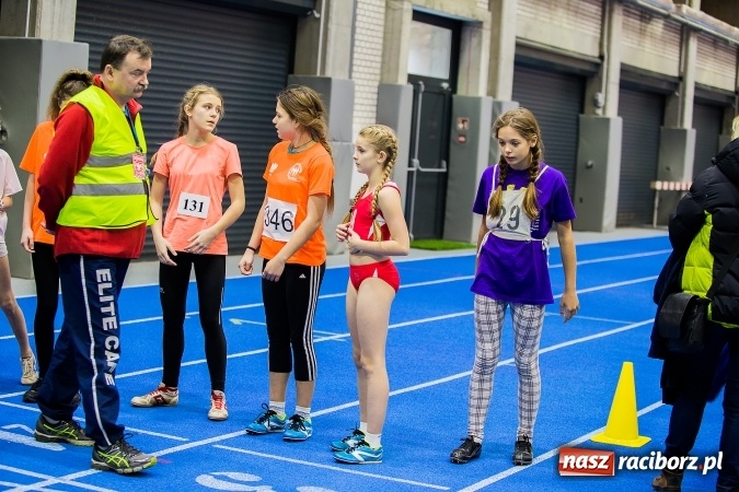 Zdjęcie w galerii na portalu naszraciborz.pl: Lekkoatletyczne halowe mistrzostwa Śląska w ZSOMS wiadomości z regionu