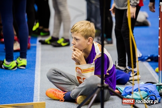 Zdjęcie w galerii na portalu naszraciborz.pl: Lekkoatletyczne halowe mistrzostwa Śląska w ZSOMS wiadomości z regionu
