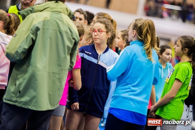 Zdjęcie w galerii na portalu naszraciborz.pl: Lekkoatletyczne halowe mistrzostwa Śląska w ZSOMS wiadomości z regionu