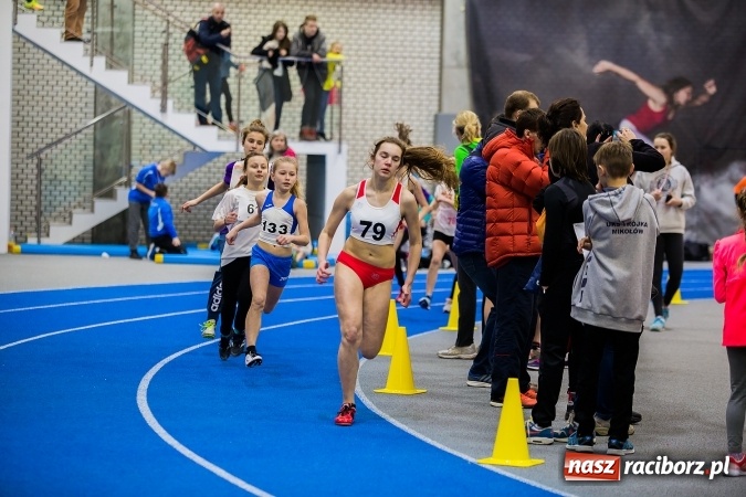 Zdjęcie w galerii na portalu naszraciborz.pl: Lekkoatletyczne halowe mistrzostwa Śląska w ZSOMS wiadomości z regionu