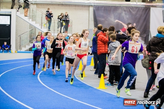 Zdjęcie w galerii na portalu naszraciborz.pl: Lekkoatletyczne halowe mistrzostwa Śląska w ZSOMS wiadomości z regionu