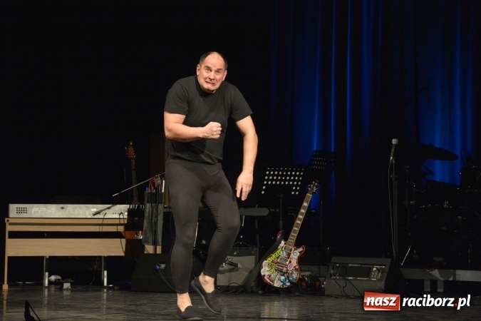 Zdjęcie w galerii na portalu naszraciborz.pl: Dance Away, czyli Carrantuohill, Salake i Krosny na deskach RCK wiadomości z regionu