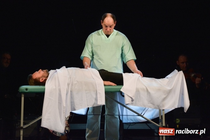 Zdjęcie w galerii na portalu naszraciborz.pl: Dance Away, czyli Carrantuohill, Salake i Krosny na deskach RCK wiadomości z regionu