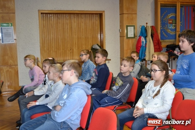 Zdjęcie w galerii na portalu naszraciborz.pl: Fraktale są wśród nas. Kolejny wykład Uniwersytetu Dziecięcego w Krzyżanowicach wiadomości z regionu