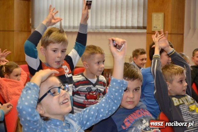 Zdjęcie w galerii na portalu naszraciborz.pl: Fraktale są wśród nas. Kolejny wykład Uniwersytetu Dziecięcego w Krzyżanowicach wiadomości z regionu