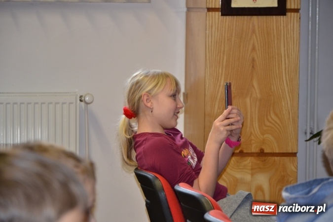 Zdjęcie w galerii na portalu naszraciborz.pl: Fraktale są wśród nas. Kolejny wykład Uniwersytetu Dziecięcego w Krzyżanowicach wiadomości z regionu