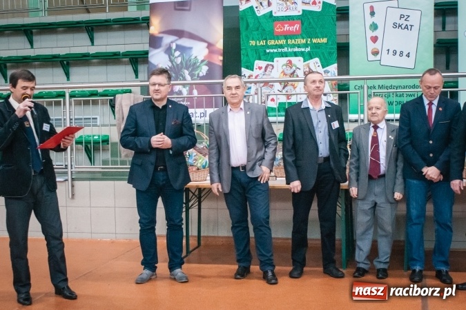 Zdjęcie w galerii na portalu naszraciborz.pl: Turniej Skata o Puchar Prezydenta Raciborza w Arenie Rafako wiadomości z regionu