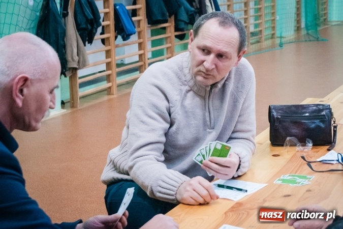 Zdjęcie w galerii na portalu naszraciborz.pl: Turniej Skata o Puchar Prezydenta Raciborza w Arenie Rafako wiadomości z regionu