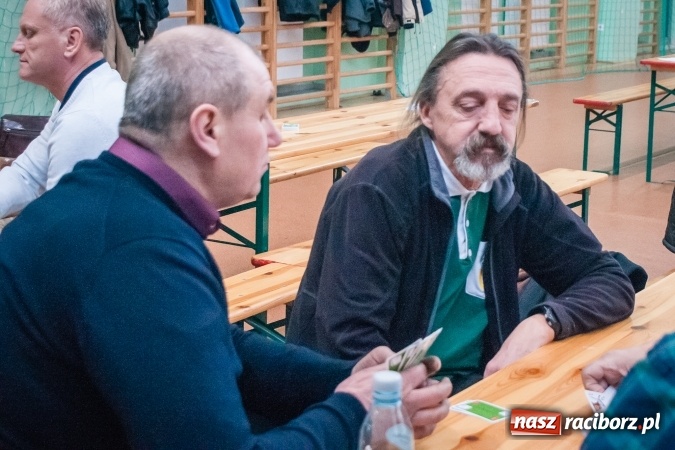 Zdjęcie w galerii na portalu naszraciborz.pl: Turniej Skata o Puchar Prezydenta Raciborza w Arenie Rafako wiadomości z regionu