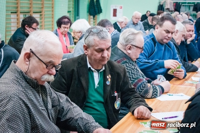 Zdjęcie w galerii na portalu naszraciborz.pl: Turniej Skata o Puchar Prezydenta Raciborza w Arenie Rafako wiadomości z regionu