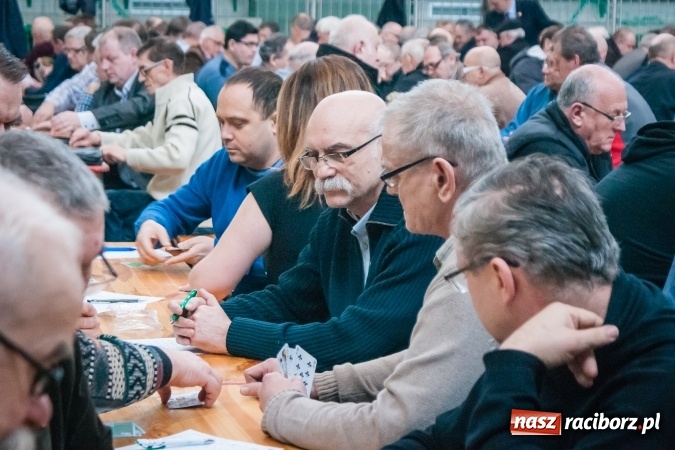 Zdjęcie w galerii na portalu naszraciborz.pl: Turniej Skata o Puchar Prezydenta Raciborza w Arenie Rafako wiadomości z regionu
