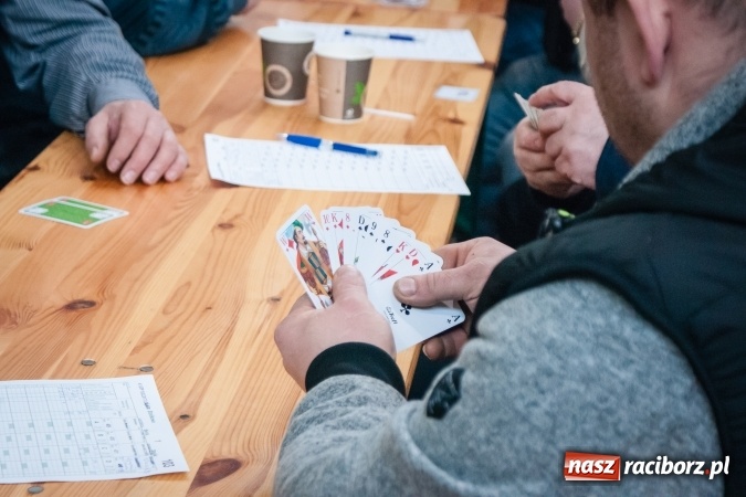 Zdjęcie w galerii na portalu naszraciborz.pl: Turniej Skata o Puchar Prezydenta Raciborza w Arenie Rafako wiadomości z regionu