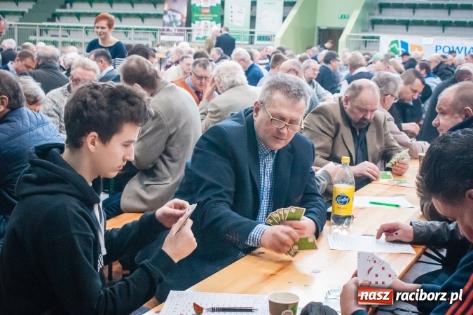 Zdjęcie w galerii na portalu naszraciborz.pl: Turniej Skata o Puchar Prezydenta Raciborza w Arenie Rafako wiadomości z regionu