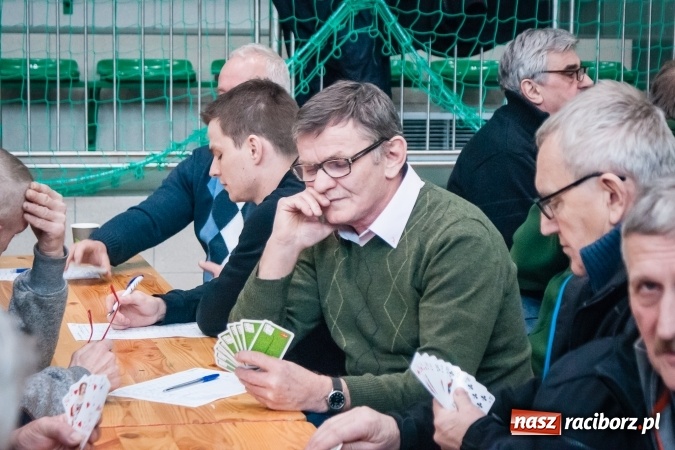 Zdjęcie w galerii na portalu naszraciborz.pl: Turniej Skata o Puchar Prezydenta Raciborza w Arenie Rafako wiadomości z regionu