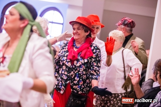 Zdjęcie w galerii na portalu naszraciborz.pl: Lwowska domówka na Zamku Piastowskim wiadomości z regionu