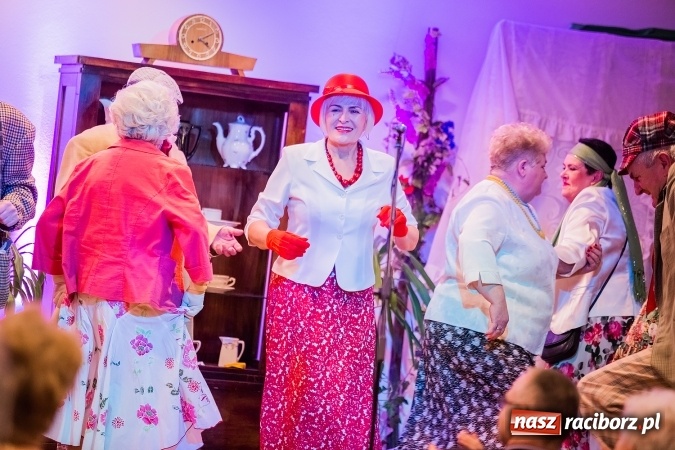 Zdjęcie w galerii na portalu naszraciborz.pl: Lwowska domówka na Zamku Piastowskim wiadomości z regionu