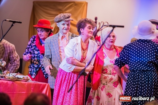 Zdjęcie w galerii na portalu naszraciborz.pl: Lwowska domówka na Zamku Piastowskim wiadomości z regionu