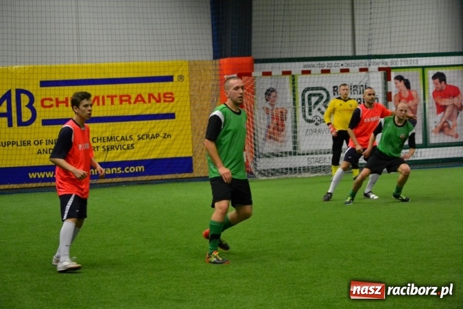 Zdjęcie w galerii na portalu naszraciborz.pl: III Halowy Turniej Piłki Nożnej o Puchar wójta Gminy. LKS Tworków zwycięski wiadomości z regionu