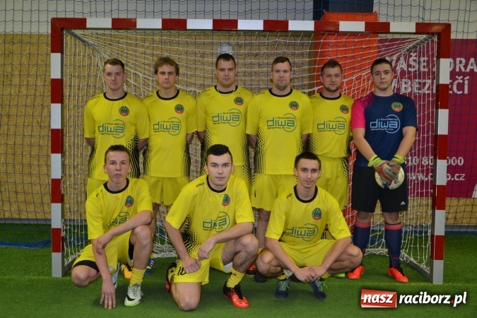 Zdjęcie w galerii na portalu naszraciborz.pl: III Halowy Turniej Piłki Nożnej o Puchar wójta Gminy. LKS Tworków zwycięski wiadomości z regionu