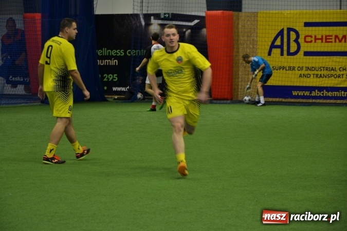 Zdjęcie w galerii na portalu naszraciborz.pl: III Halowy Turniej Piłki Nożnej o Puchar wójta Gminy. LKS Tworków zwycięski wiadomości z regionu