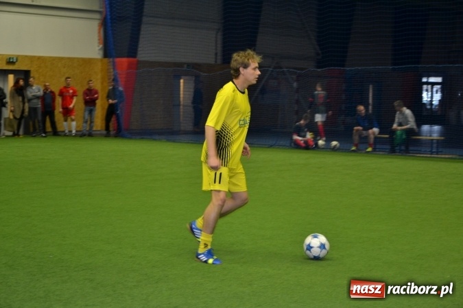 Zdjęcie w galerii na portalu naszraciborz.pl: III Halowy Turniej Piłki Nożnej o Puchar wójta Gminy. LKS Tworków zwycięski wiadomości z regionu