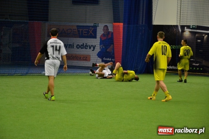 Zdjęcie w galerii na portalu naszraciborz.pl: III Halowy Turniej Piłki Nożnej o Puchar wójta Gminy. LKS Tworków zwycięski wiadomości z regionu