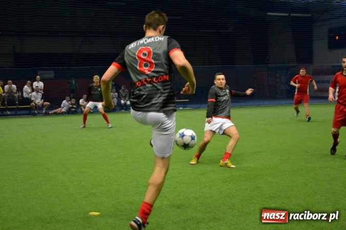 Zdjęcie w galerii na portalu naszraciborz.pl: III Halowy Turniej Piłki Nożnej o Puchar wójta Gminy. LKS Tworków zwycięski wiadomości z regionu