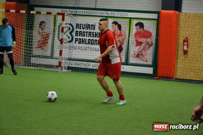 Zdjęcie w galerii na portalu naszraciborz.pl: III Halowy Turniej Piłki Nożnej o Puchar wójta Gminy. LKS Tworków zwycięski wiadomości z regionu