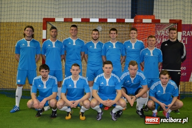 Zdjęcie w galerii na portalu naszraciborz.pl: III Halowy Turniej Piłki Nożnej o Puchar wójta Gminy. LKS Tworków zwycięski wiadomości z regionu