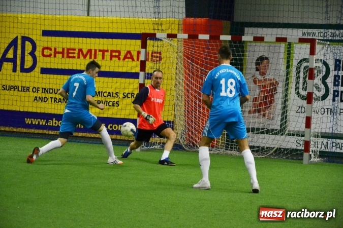 Zdjęcie w galerii na portalu naszraciborz.pl: III Halowy Turniej Piłki Nożnej o Puchar wójta Gminy. LKS Tworków zwycięski wiadomości z regionu