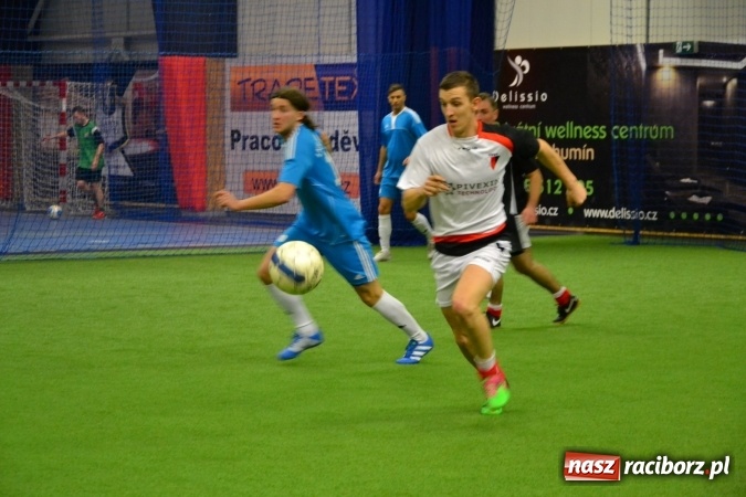 Zdjęcie w galerii na portalu naszraciborz.pl: III Halowy Turniej Piłki Nożnej o Puchar wójta Gminy. LKS Tworków zwycięski wiadomości z regionu