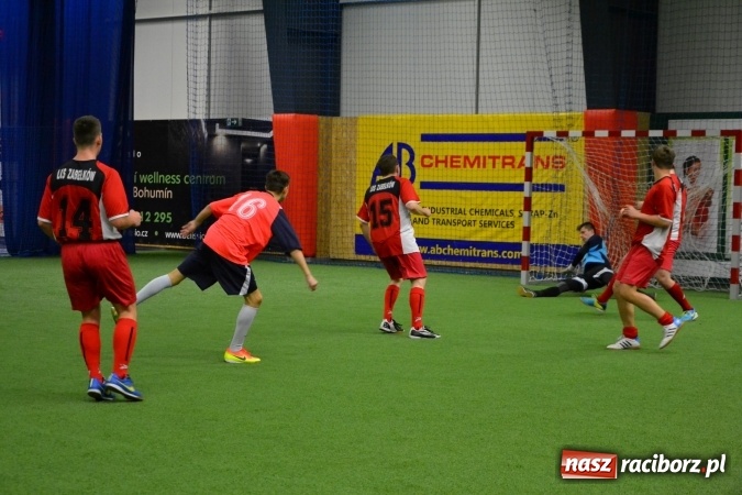 Zdjęcie w galerii na portalu naszraciborz.pl: III Halowy Turniej Piłki Nożnej o Puchar wójta Gminy. LKS Tworków zwycięski wiadomości z regionu