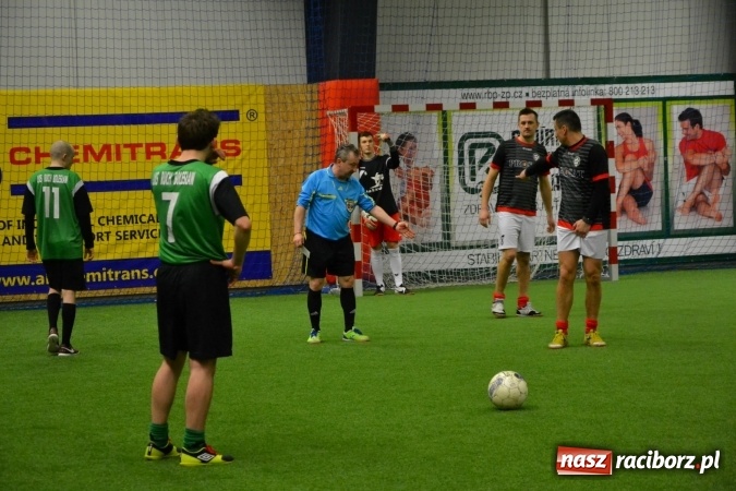 Zdjęcie w galerii na portalu naszraciborz.pl: III Halowy Turniej Piłki Nożnej o Puchar wójta Gminy. LKS Tworków zwycięski wiadomości z regionu