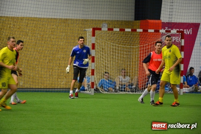 Zdjęcie w galerii na portalu naszraciborz.pl: III Halowy Turniej Piłki Nożnej o Puchar wójta Gminy. LKS Tworków zwycięski wiadomości z regionu