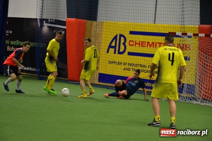 Zdjęcie w galerii na portalu naszraciborz.pl: III Halowy Turniej Piłki Nożnej o Puchar wójta Gminy. LKS Tworków zwycięski wiadomości z regionu