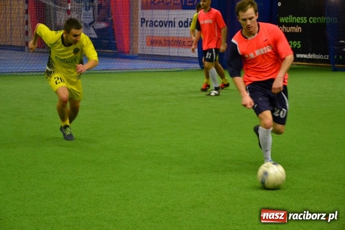 Zdjęcie w galerii na portalu naszraciborz.pl: III Halowy Turniej Piłki Nożnej o Puchar wójta Gminy. LKS Tworków zwycięski wiadomości z regionu