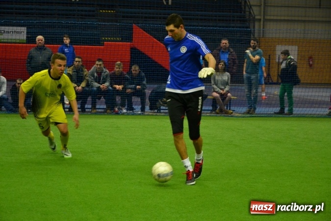 Zdjęcie w galerii na portalu naszraciborz.pl: III Halowy Turniej Piłki Nożnej o Puchar wójta Gminy. LKS Tworków zwycięski wiadomości z regionu
