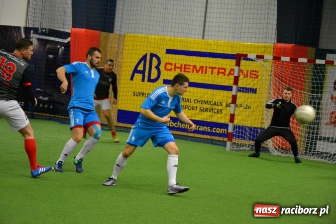 Zdjęcie w galerii na portalu naszraciborz.pl: III Halowy Turniej Piłki Nożnej o Puchar wójta Gminy. LKS Tworków zwycięski wiadomości z regionu