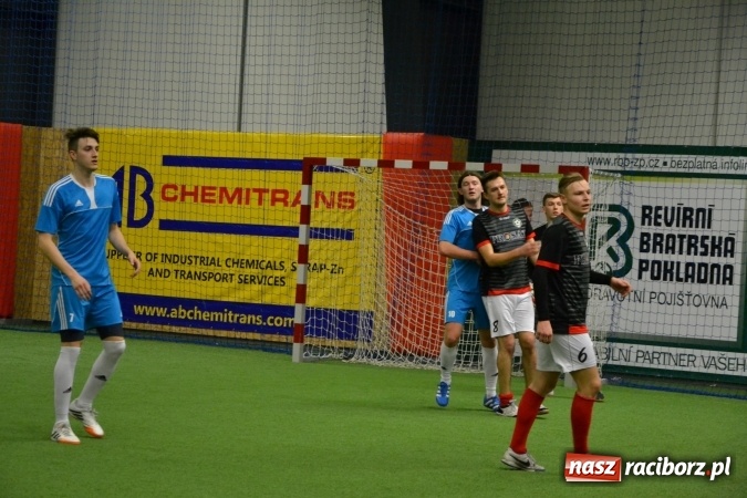 Zdjęcie w galerii na portalu naszraciborz.pl: III Halowy Turniej Piłki Nożnej o Puchar wójta Gminy. LKS Tworków zwycięski wiadomości z regionu