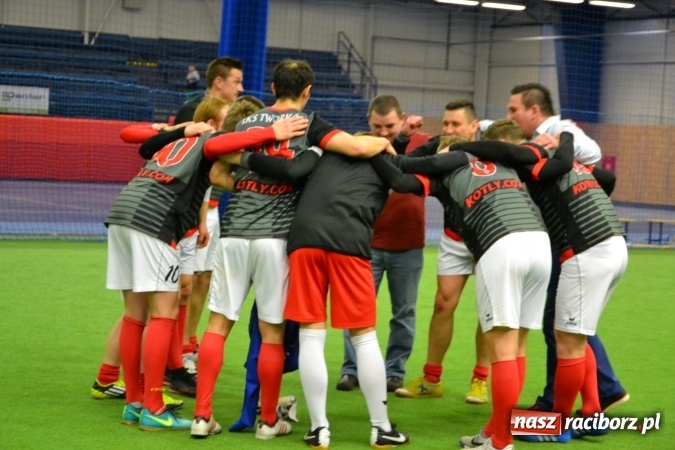 Zdjęcie w galerii na portalu naszraciborz.pl: III Halowy Turniej Piłki Nożnej o Puchar wójta Gminy. LKS Tworków zwycięski wiadomości z regionu