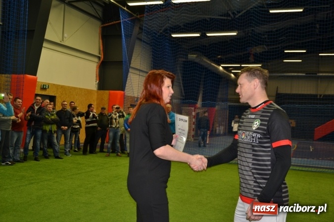 Zdjęcie w galerii na portalu naszraciborz.pl: III Halowy Turniej Piłki Nożnej o Puchar wójta Gminy. LKS Tworków zwycięski wiadomości z regionu